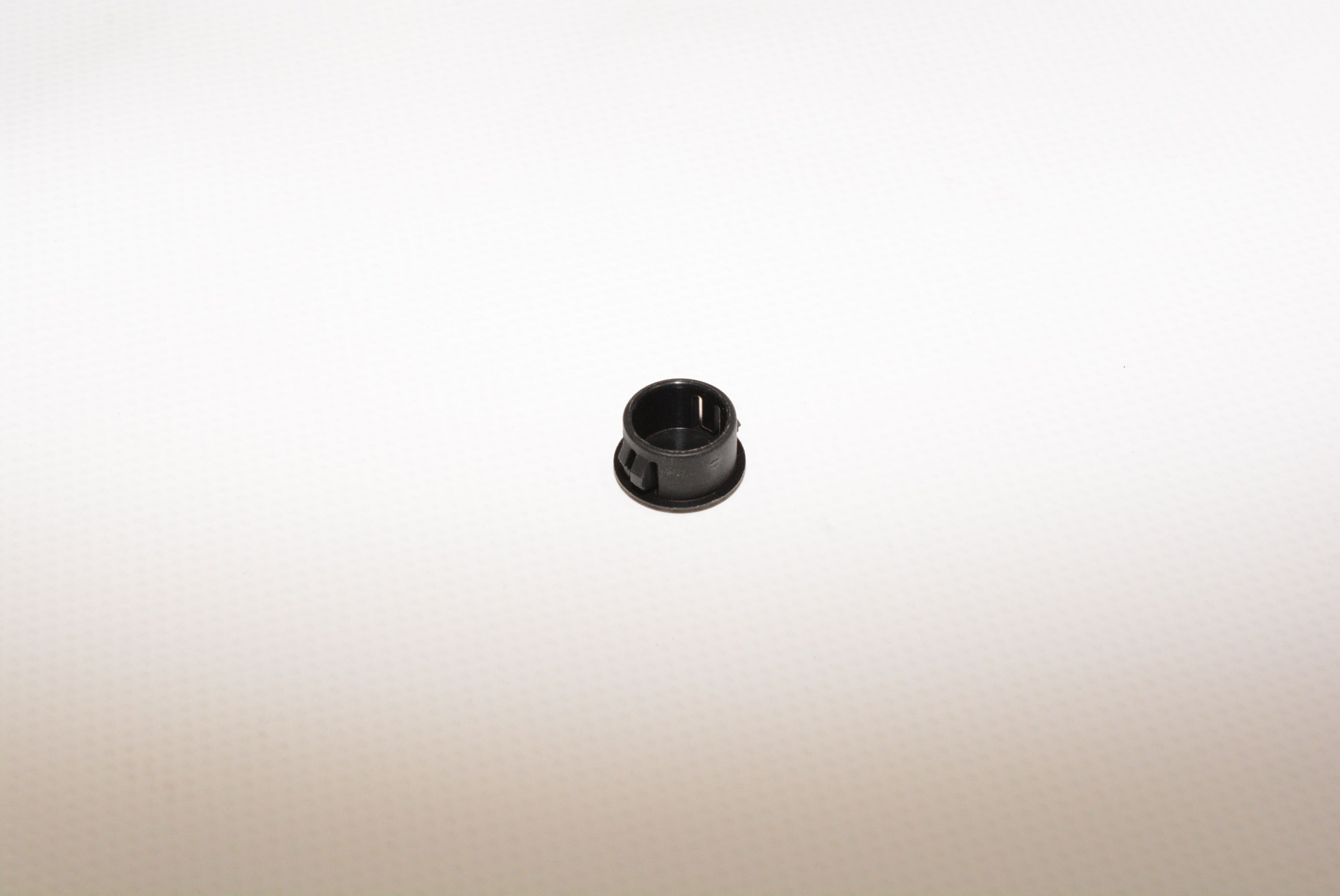 Hole Plug  5/8" Black